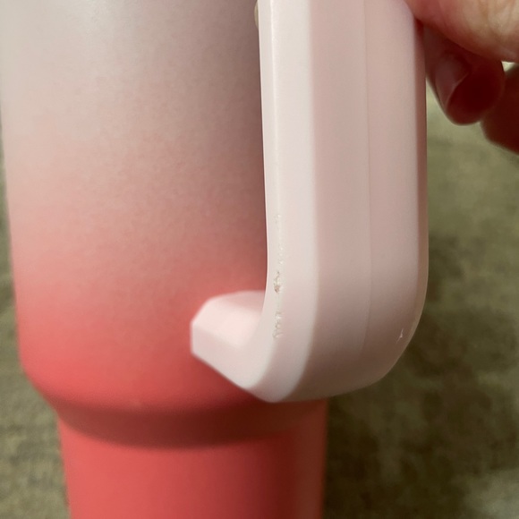 RARE: Stanley quencher 40oz petal ombre coral pink tumbler - Picture 4 of 6